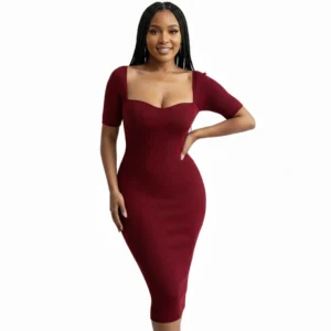 Robe en Satin à Col Rond et Manches Courtes